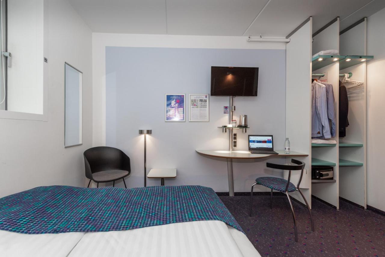 Metro Hotell