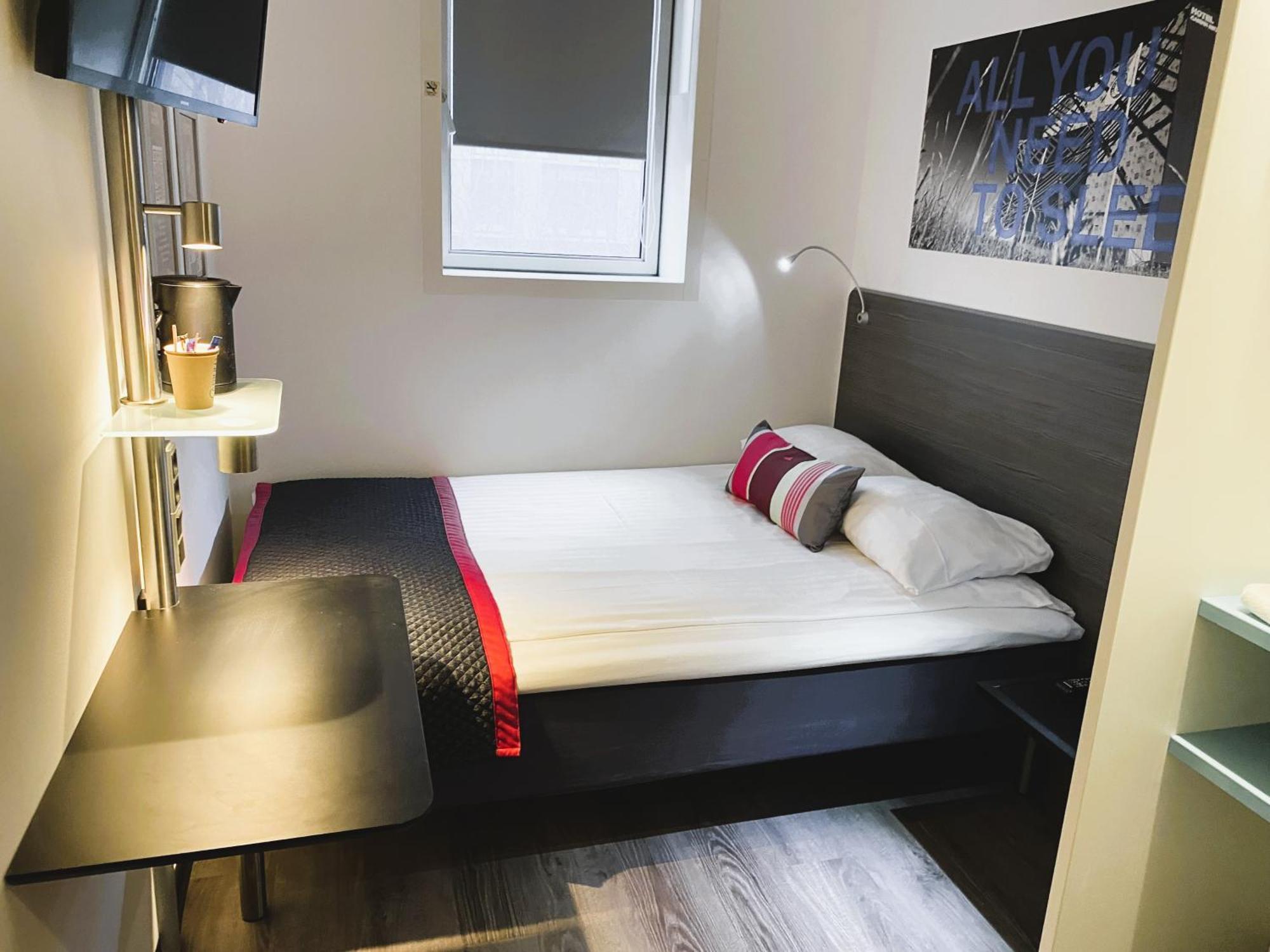 Metro Hotell